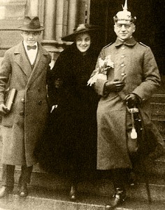 Fritz Haber z drugą żona Hedwig i Synem Hermanem z pierwszego małżeństwa.